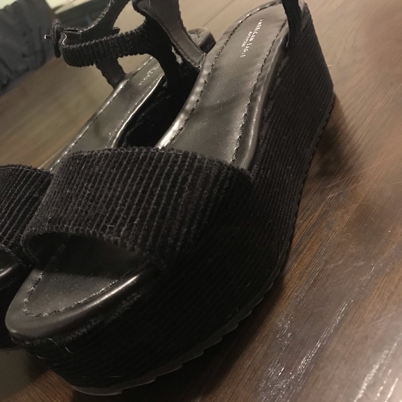 Flatform American Eagle Sandals - Picture 4 of 6